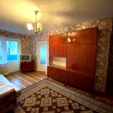 Смілянська вул., 99