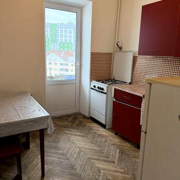 Оренда 1 кім кв по вул.Тракт Глинянський