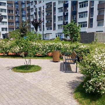 Львівська вул., 15