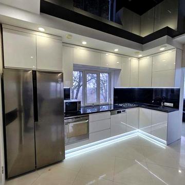 Орерда Автономного 4 кімнатного БУДИНКУ , Роша