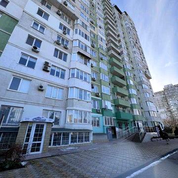 Срочно! 3 комнатная квартира новый дом на ул. Бочарова. 96кв.м