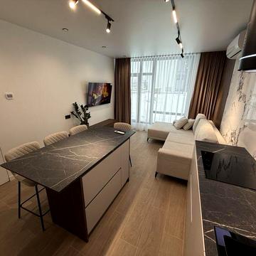 Квартира з дизайнерська з системою «розумний дім» ЖК Манхеттин