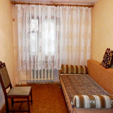 Сдам 2х ком кв у м. Холод Гора.