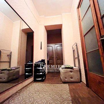 Продам двухкімнатну квартиру 54 кв.м на 2-поверсі