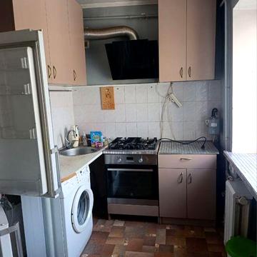 Продам 3 комнатную квартиру Черемушки  Под  Программы