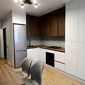 Простора світла 1к свіжий ремонт повна комплектація 42423 ЖК Лісогринівецька