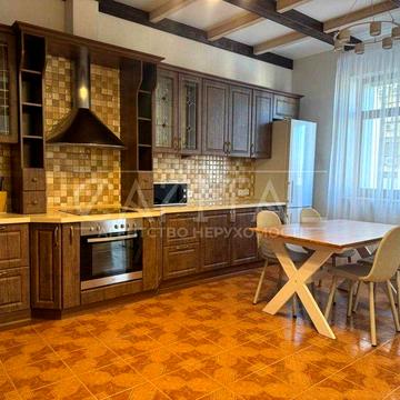 ОРЕНДА, клубний будинок“Капітолій”, вул. Хрещатик 27б, Печерськ