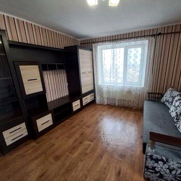 Продаж 1-кімнатної квартири, Шкільний, 36 м², 6/9