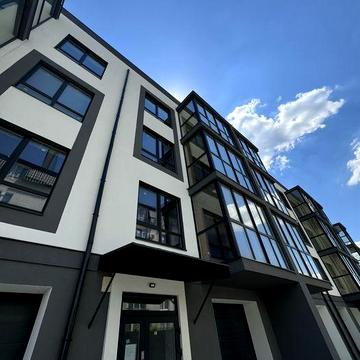 Квартира в ЗДАНОМУ будинку біля ПАРКУ! Без %