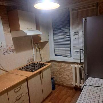 Здам 1 км квартира на вул.Князів Острозських