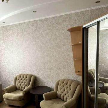 Продам 1к квартиру вул. Р. Атаманюка