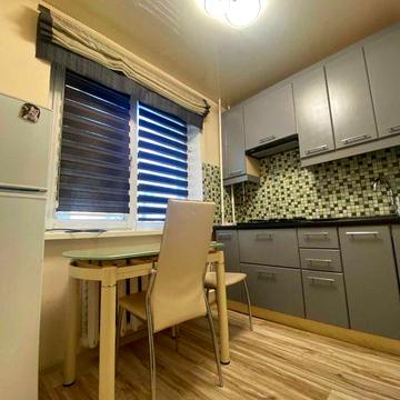 Здам 1-но кімнатну в центрі з ремонтом