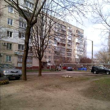 Небесной сотни 32, 1-К в хорошем состоянии ⚡ газ, кирпичный дом,