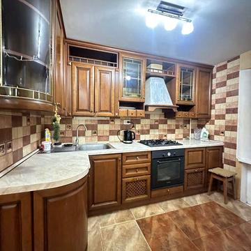 Артема 27 тепла квартира світло не вимикають