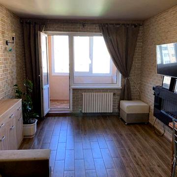 Таирово/Ильфа и Петрова, Шикарная квартира 35 кв.м. с ремонтом, Лоджия