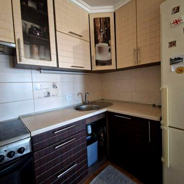 Гвардійська вул., 46