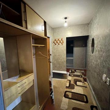 Продається квартира район Попова