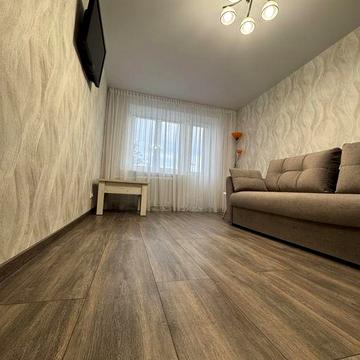 Здається 1 кімнатна на Бердичевській з ремонтом.