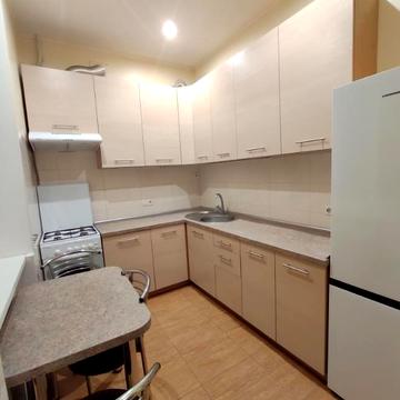 Оренда. Центр. Ляльковий театр. 2 кімнати