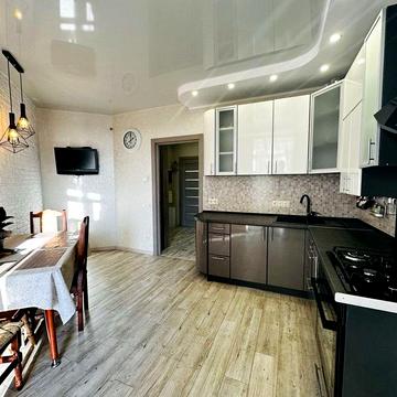 ОРЕНДА 2-ка:В Сучасному Районі:Готова до заселення