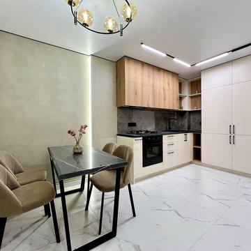 Продаж двокімнатної квартири з ремонтом ЖК Київський