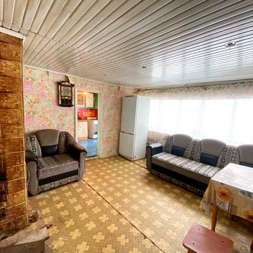 Продам гарний будинок в селі,є газ