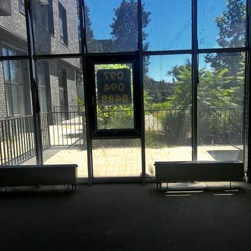 Дворівнева квартира  на Фонтані в новому будинку з патіо. ЖК Простір на 9 Фонтана