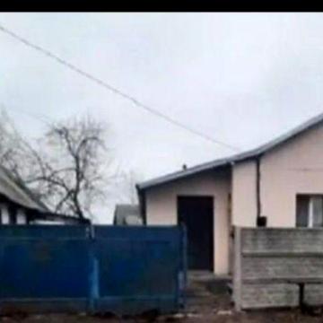 Продаж будинку з ділянкою 15 соток