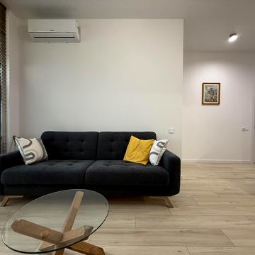 Берестейський просп. (Перемоги), 11 к1