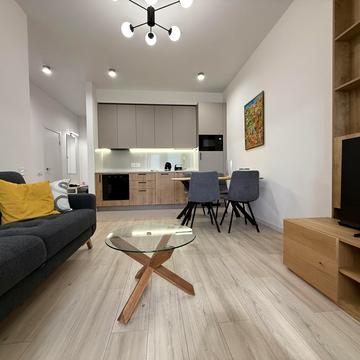 Берестейський просп. (Перемоги), 11 к1