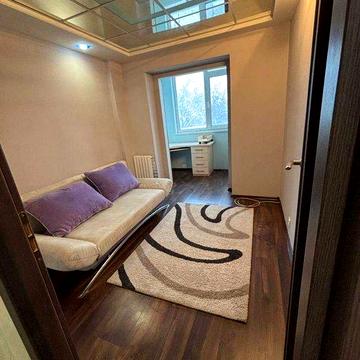 Продам 2к квартиру від власника район Тітова/новокримська/Янгеля