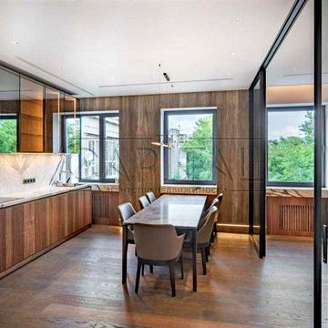 Продаж квартири, вул. Богомольця, Печерськ