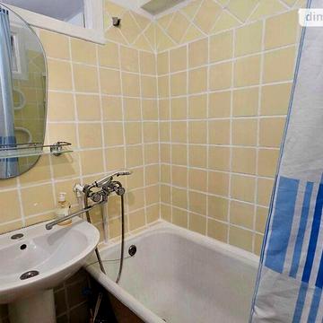 Довгострокова оренда 1к Квартира Січеславська Набережна вулиця