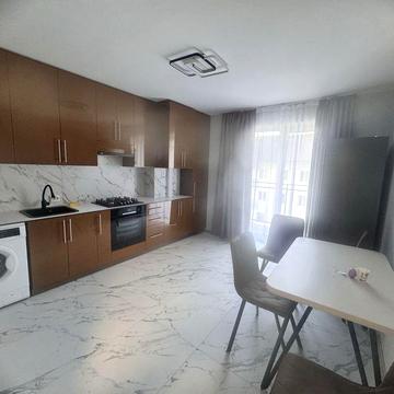 Здається оренда сучасноі 1 к кв у центрі Долини