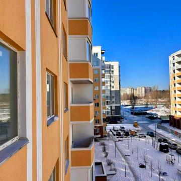 Трикімнатна квартира на першому поверсі, інд.опалення, право власності