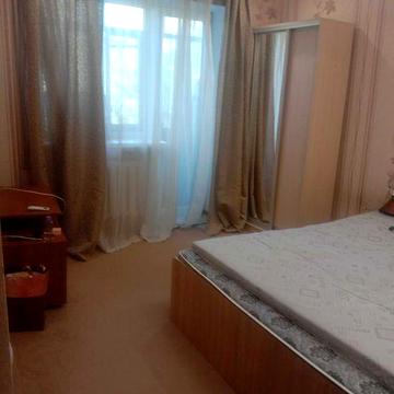 Сдам однокомнатную на ХБК,2/5 эт.