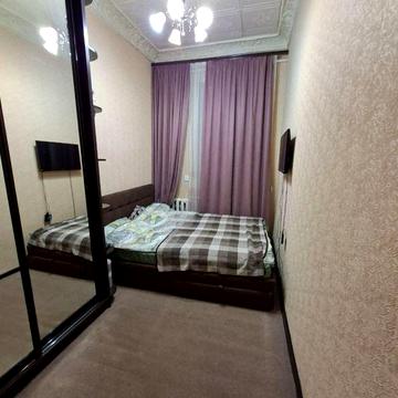 Трикімнатна квартира біля парку