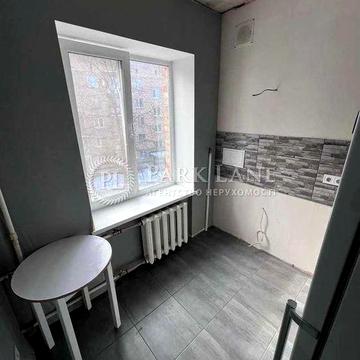 Продаж квартири Метро Сирець Дорогожичи 2-кім Щусєва Академіка, 33