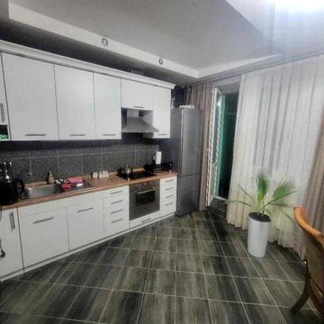 Пропонується 2х кімнатну квартира, площею 82 кв.м