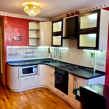 4к квартира, Драгоманова 18, Позняки,гарний стан, газ, 5й поверх.