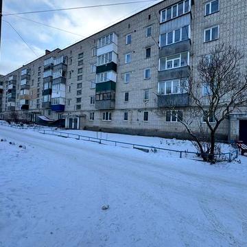 Продам 3-кімнатну квартиру район Старе місто. Інд., газове опалення.