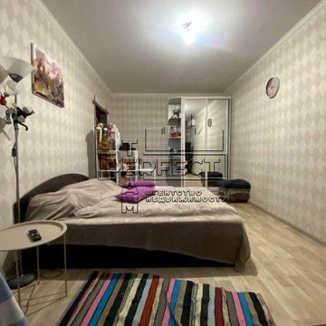 Продаж 3к квартири проспект Червоної Калини 1 (Маяковского)