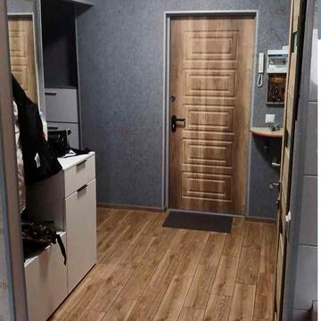 Двокімнатна квартира в спальному районі.