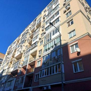 Здам в оренду 2х кімнатну квартиру Сірецька 32