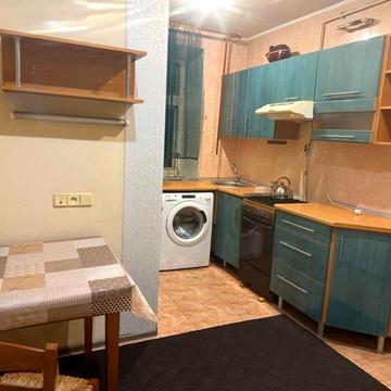 Сдам 2к квартиру на пр.Поля