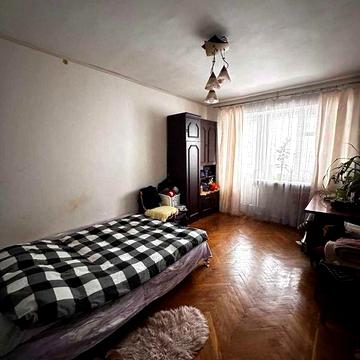 Квартира жилая Черемушки, 2 этаж, под косметику.