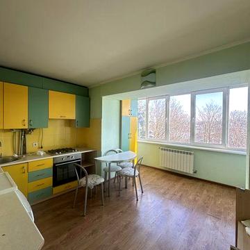 Продам 2 кімнатну квартиру