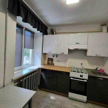 Здається в оренду 1к квартира.