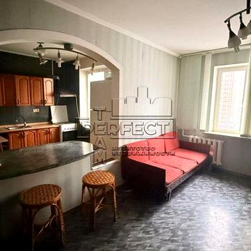 Продаж 3к квартири Бальзака 84