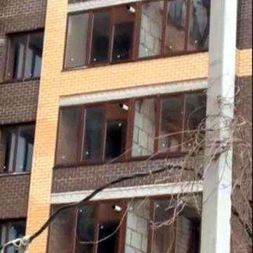 1 ком квартира  кирпичный дом, двухконтурный  котел до центра 15 минут